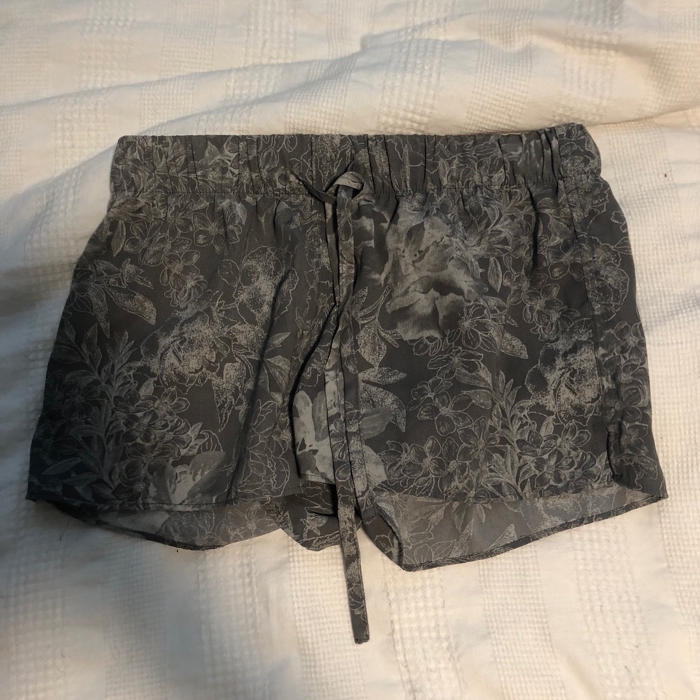 Grey floral shorts!